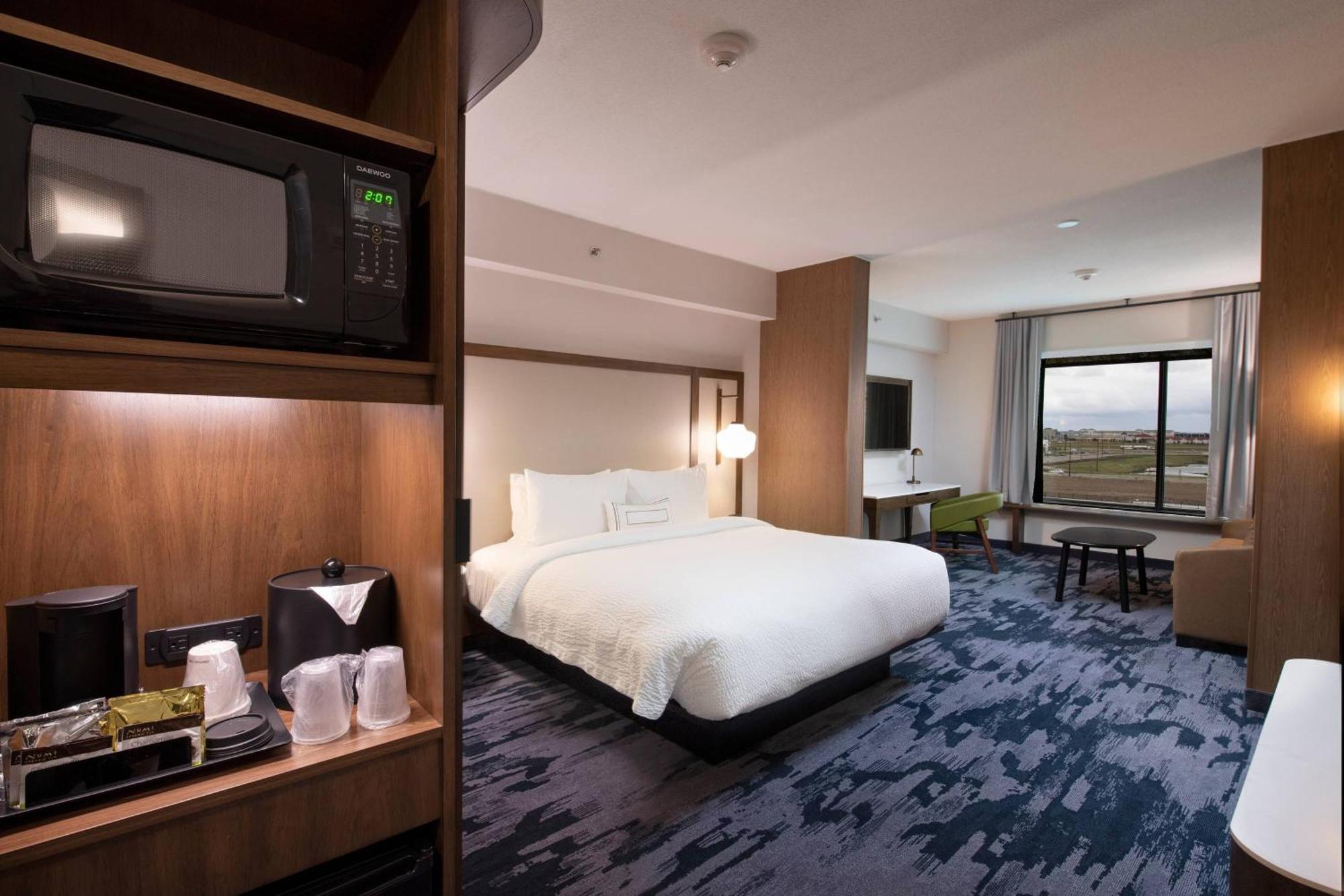 Hotel Fairfield By Marriott Edmonton International Airport Nisku Exterior foto